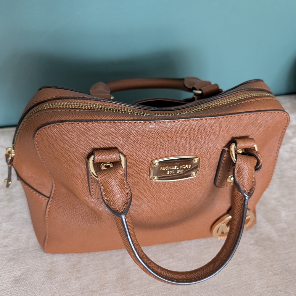 MICHAEL Michael Kors LAILA  Brown Leather Satchel - Picture 13 of 16